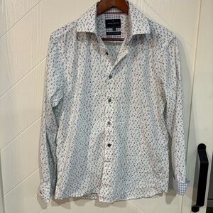 Daniel Hechter White and Blue Patterned Men's Shirt. 100% cotton.